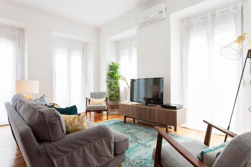 Principe Real beautiful 3 bedrs flat! Great WI-FI!