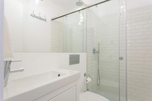 Principe Real beautiful 3 bedrs flat! Great WI-FI!