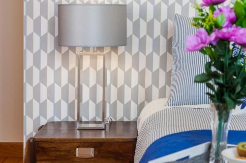Baixa most luminous 3 BDR flat!! Great WI-FI!