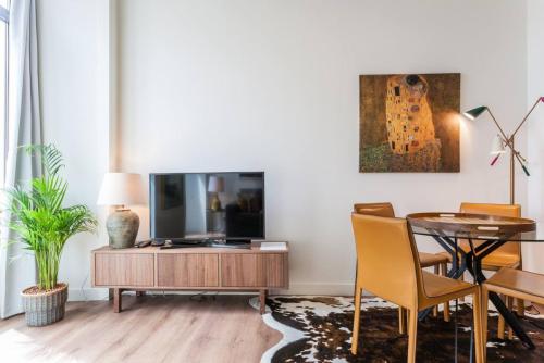 Exclusive 1bed flat in Lisboa heart! Great WI-FI!