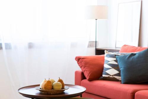 Amazing City Center 2 bdr flat! Great WI-FI!