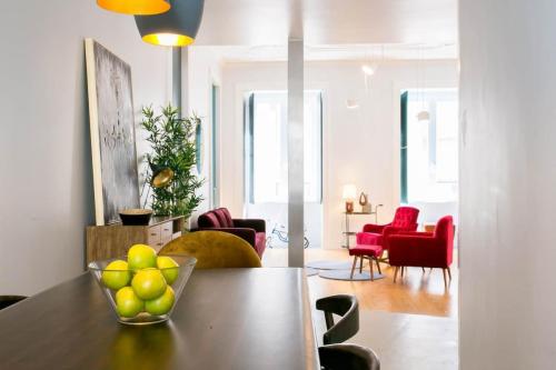 Awarded 3 bedrooms upscale flat@Chiado/Bairro Alto