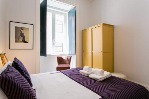 Awarded 3 bedrooms upscale flat@Chiado/Bairro Alto
