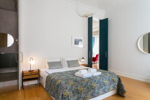 Awarded 3 bedrooms upscale flat@Chiado/Bairro Alto