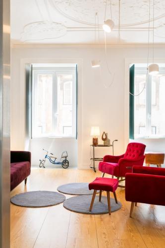 Awarded 3 bedrooms upscale flat@Chiado/Bairro Alto