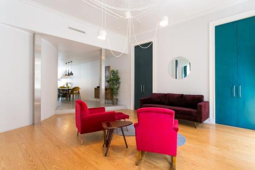 Awarded 3 bedrooms upscale flat@Chiado/Bairro Alto