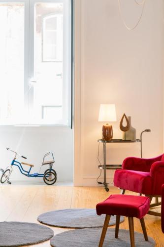Awarded 3 bedrooms upscale flat@Chiado/Bairro Alto