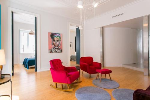 Awarded 3 bedrooms upscale flat@Chiado/Bairro Alto