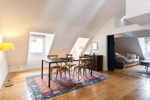 Principe Real perfect light DUPLEX!! Great WI-FI!
