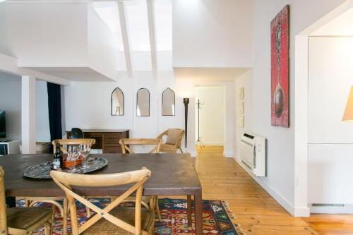 Principe Real perfect light DUPLEX!! Great WI-FI!