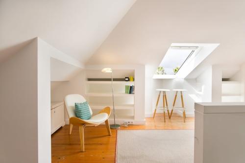 Principe Real perfect light DUPLEX!! Great WI-FI!