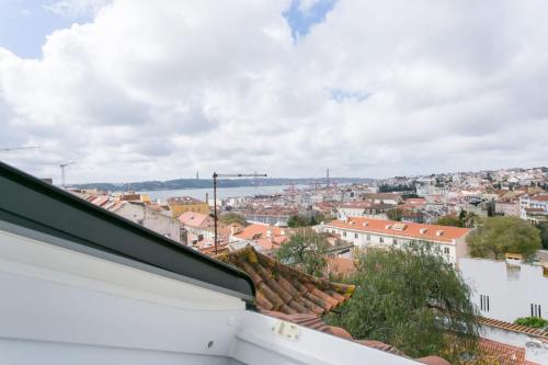 Principe Real perfect light DUPLEX!! Great WI-FI!