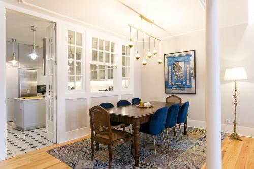 Chiado deluxe gem 4bdr amazing apartment!