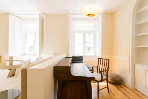 Chiado deluxe gem 4bdr amazing apartment!