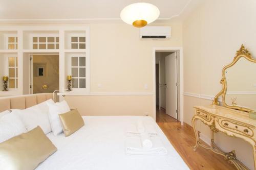 Chiado deluxe gem 4bdr amazing apartment!