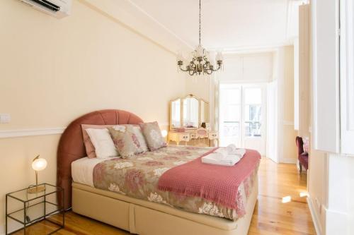 Chiado deluxe gem 4bdr amazing apartment!