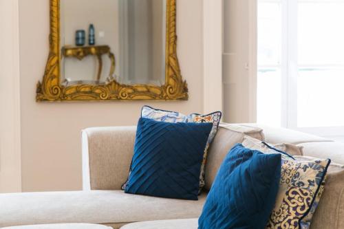 Chiado deluxe gem 4bdr amazing apartment!