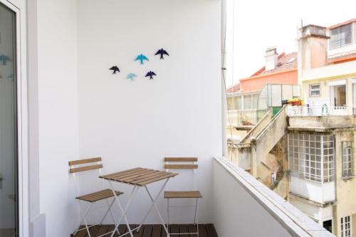 Lisbon luxury retreat! 2 suites!