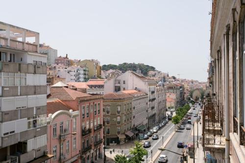 Lisbon luxury retreat! 2 suites!