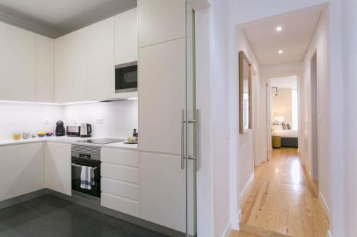 Lisbon luxury retreat! 2 suites!