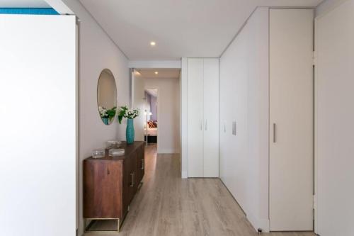 Luxury 4 bedr Flat w/ PANORAMIC Views  Pool!!