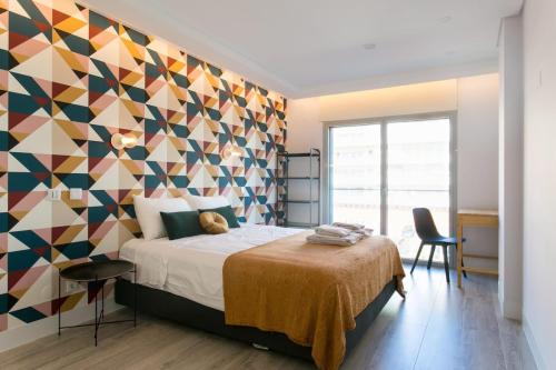 Luxury 4 bedr Flat w/ PANORAMIC Views  Pool!!