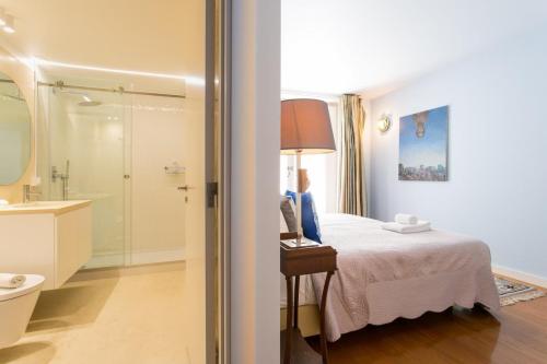 Chiado 2 GLAMOUROUS Suites  PARKING! Great WI-FI!