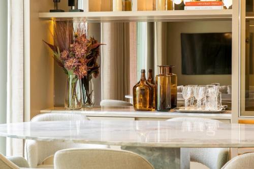 Luxury 2 bedrooms apartment in the Lisboa gardens!