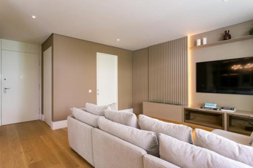 Luxury 2 bedrooms apartment in the Lisboa gardens!