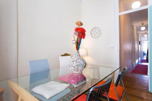 Principe Real Orange tree w/ view 3 bedrooms flat!