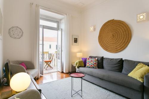 Principe Real cool and artistic 3 bedrooms flat!