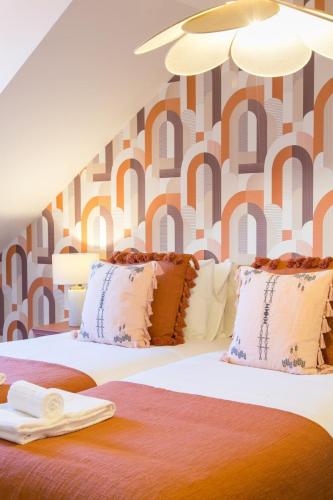 Baixa bright 2 bdr2 baths flat!