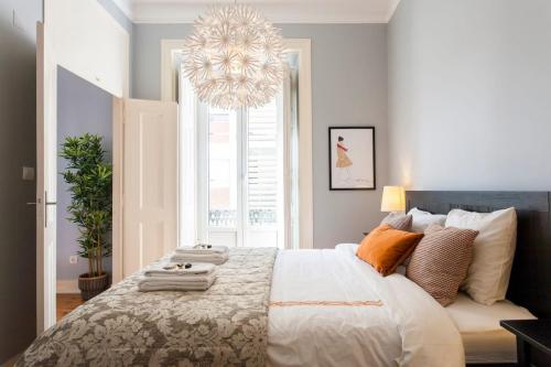 Bairro Alto 3 Bedroom Patio House!! Great WI-FI!
