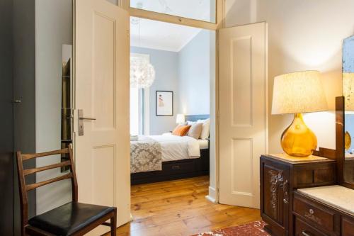 Bairro Alto 3 Bedroom Patio House!! Great WI-FI!
