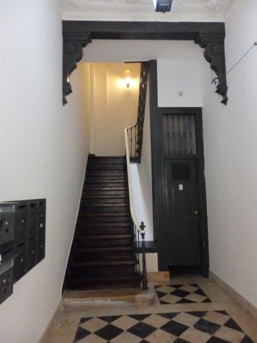 Bairro Alto 3 Bedroom Patio House!! Great WI-FI!