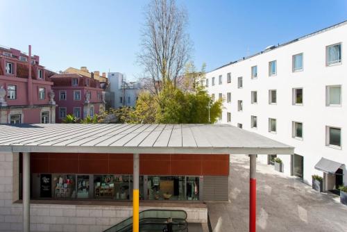 Chiado Glamorous flat! FREE PARK! Great WI-FI!