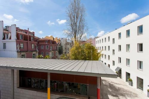 Chiado Glamorous flat! FREE PARK! Great WI-FI!