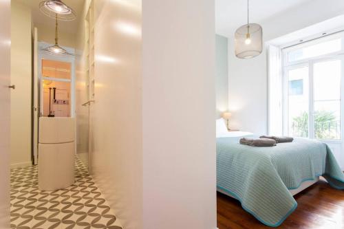 Bairro Alto 3Bdr TOP viewpoint flat! Great WI-FI!