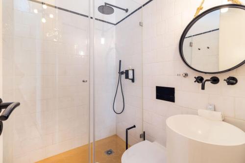 Amazing design duplex in the city center!