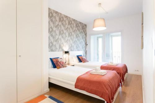 Modern 2bdr flat in the city’s heart!