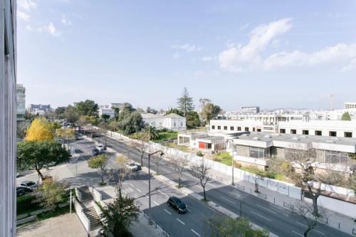 Modern 2bdr flat in the city’s heart!