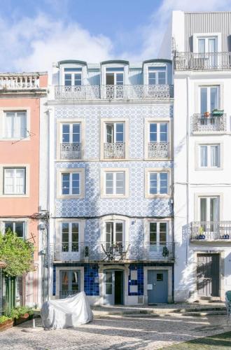 Cozy nest in the trendiest neighborhood!